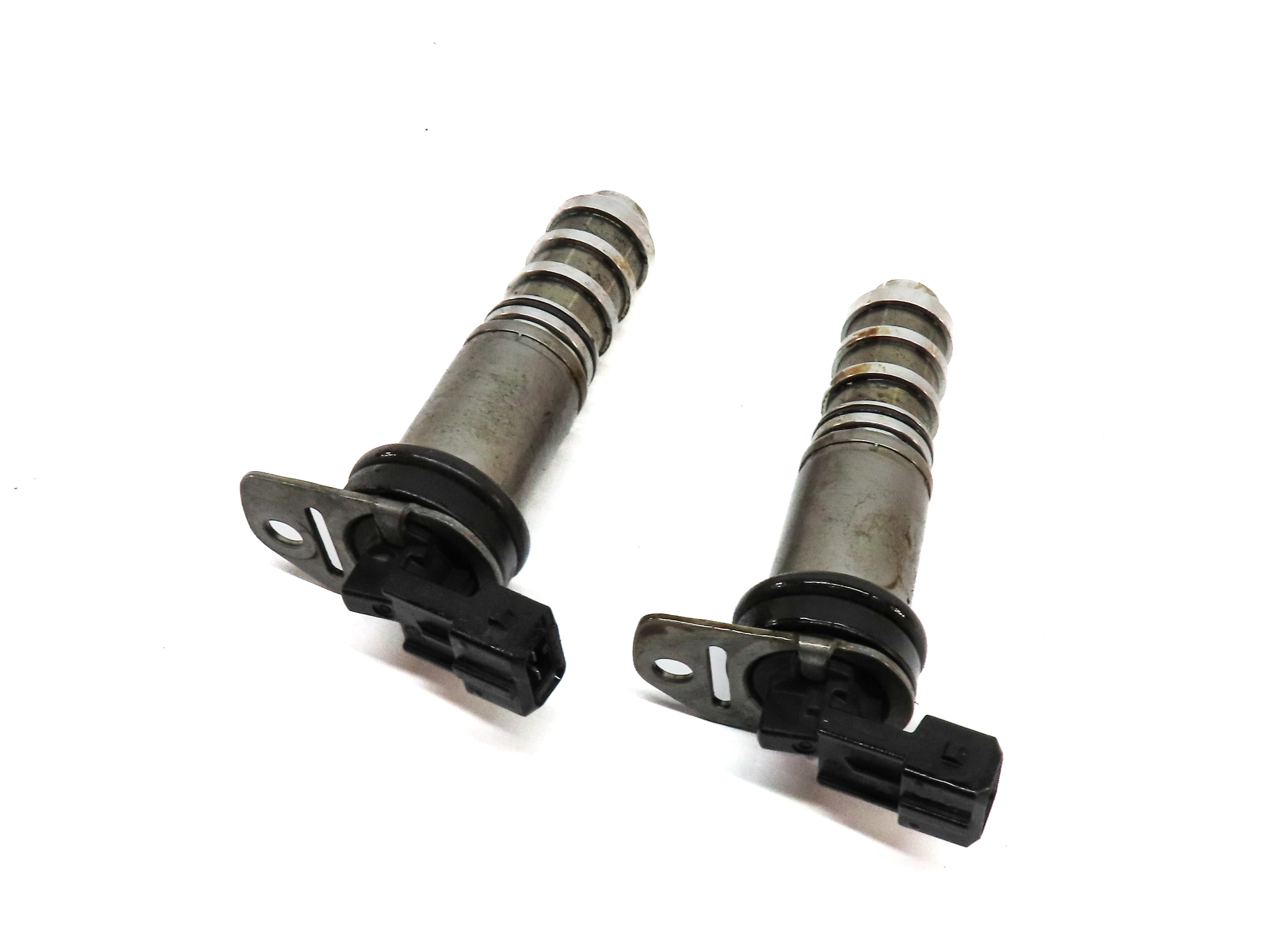 2013 BMW 650i GRAN COUPE (F06) 4.4L (N63) ENGINE VVT VANOS SOLENOID SET/2 — exact item pictured